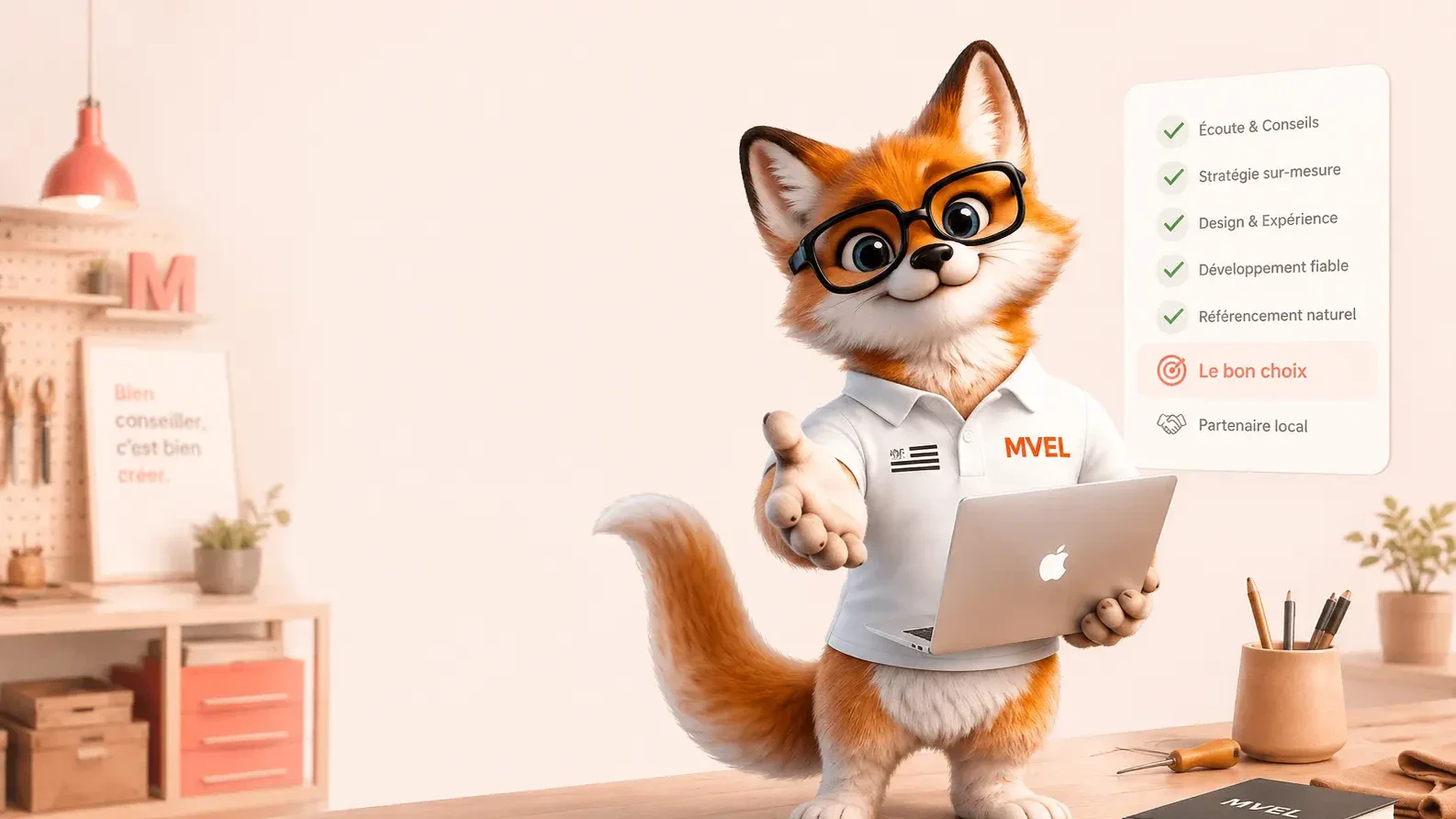 La mascotte renard de Ma Vitrine En Ligne présente une liste de critères à cocher